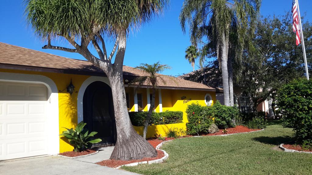 Villa Flannie Cape Coral Exterior foto